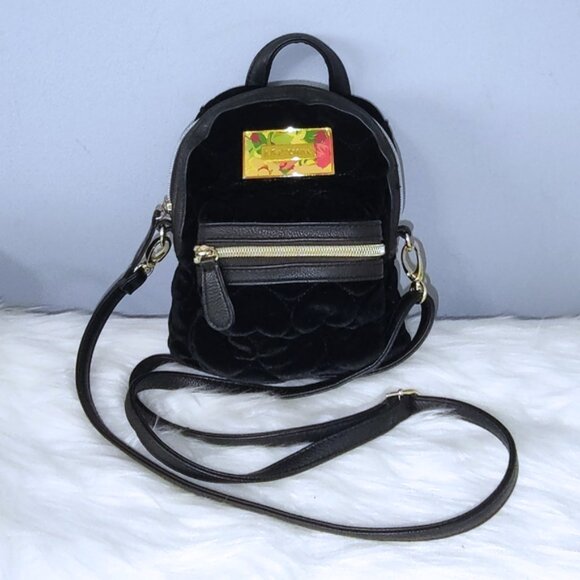 Betsey Johnson velvety quilted mini backpack EUC - Picture 1 of 7